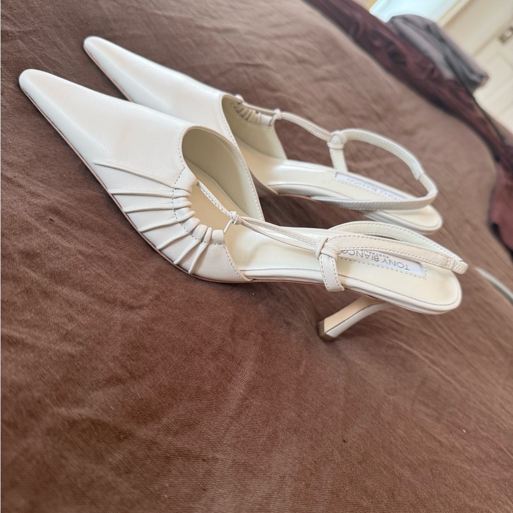 Saikai Cream Slingback Heels